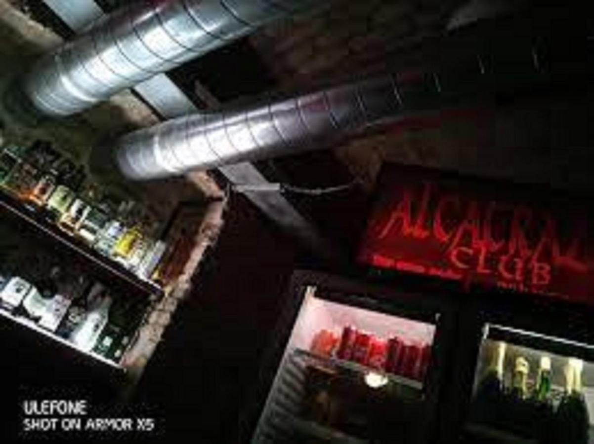 Ferienwohnung Alcatrazpraha Exterior foto